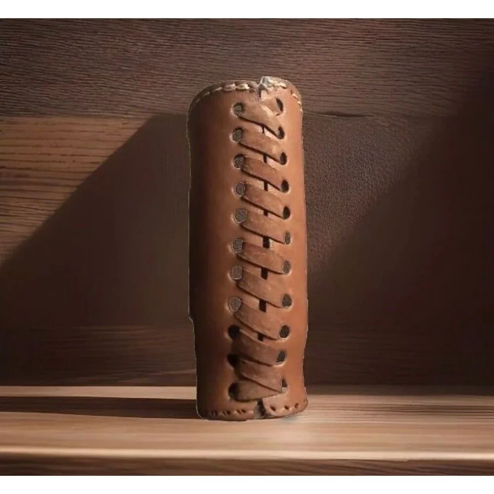 Recuerdo de Leon caballo logo (Horse) leather grip Double shot glass